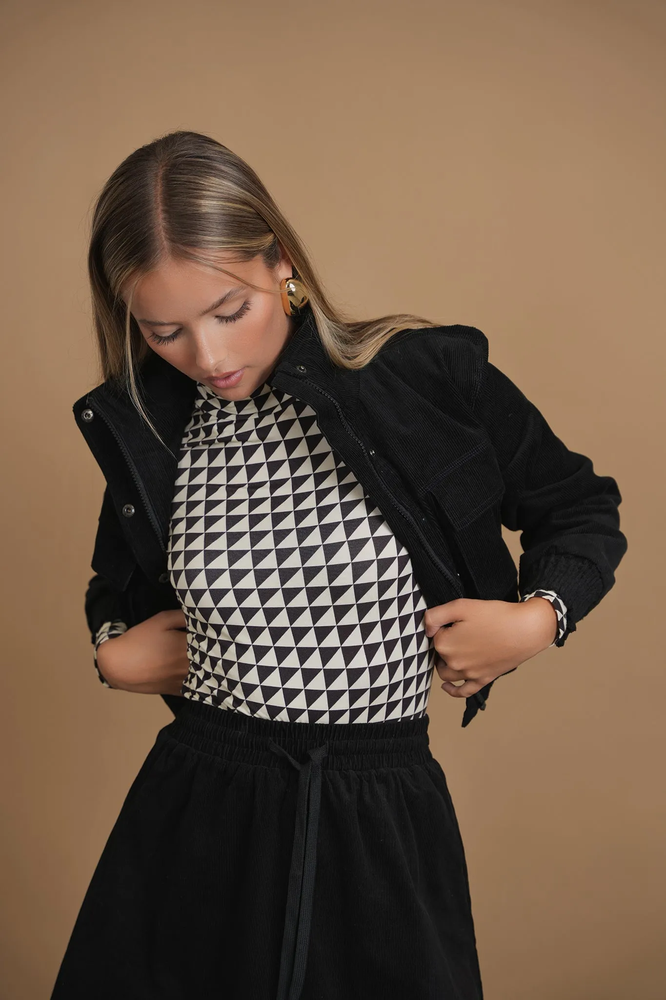 Bliss Cropped Corduroy Bomber Black