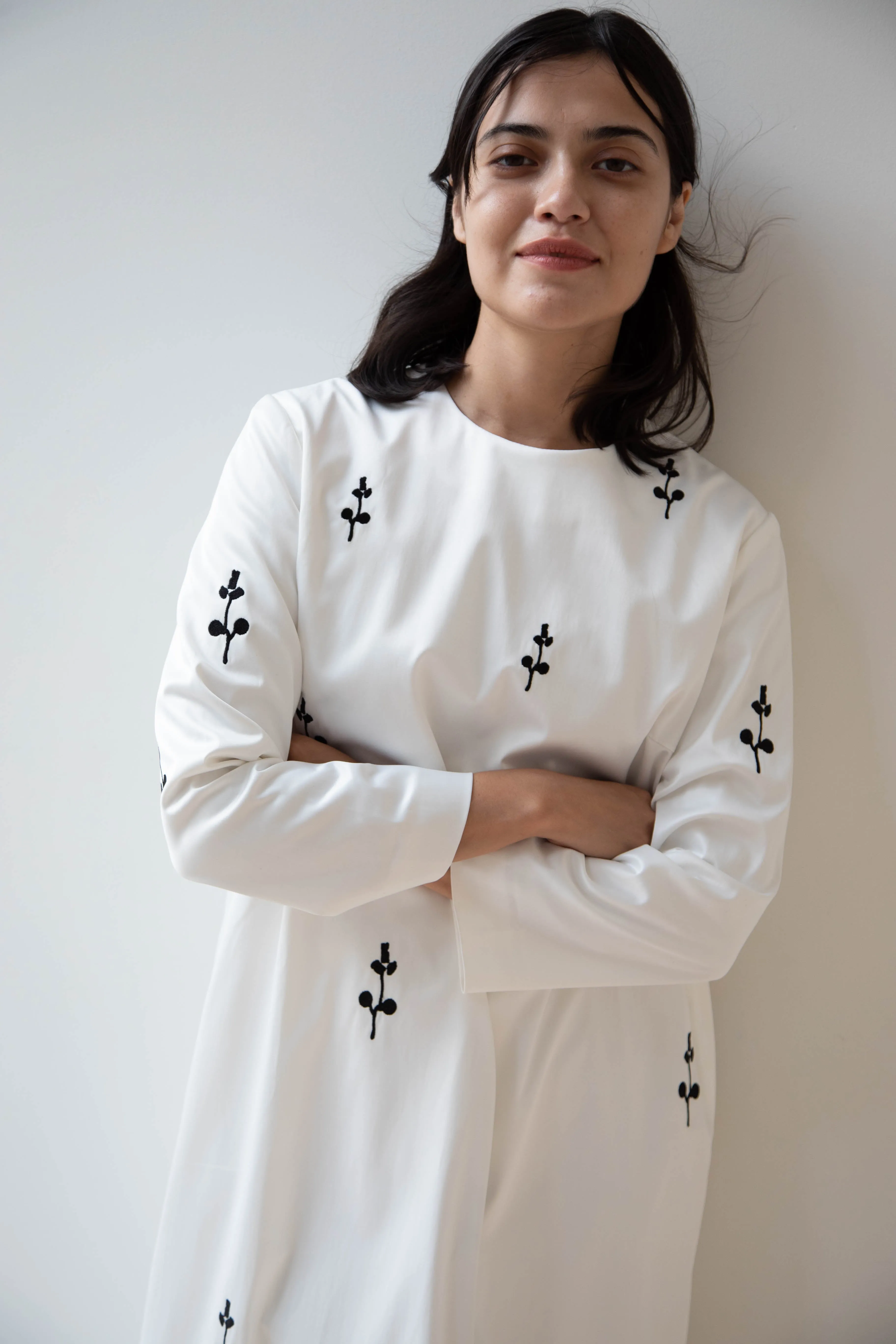 Delegan | Ivory Dress with Embroidery